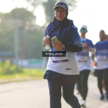 Runner Photo 3473586