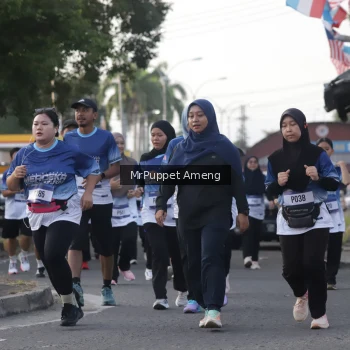 Runner Photo 3473602