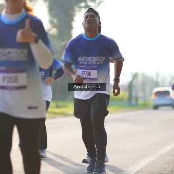 Runner Photo 3473613