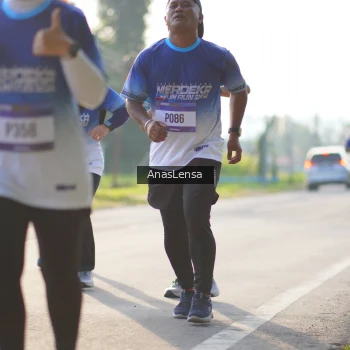 Runner Photo 3473616