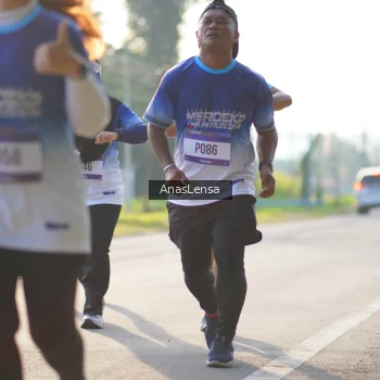 Runner Photo 3473627