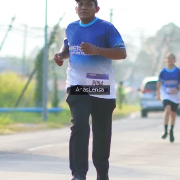 Runner Photo 3473640