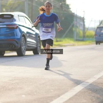 Runner Photo 3473654