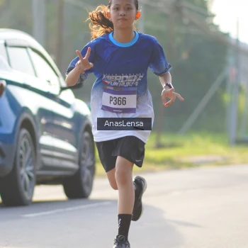 Runner Photo 3473655