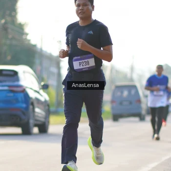 Runner Photo 3473670