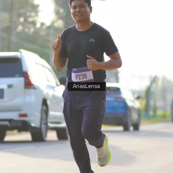 Runner Photo 3473686