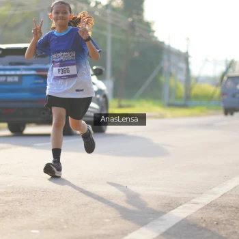 Runner Photo 3473710