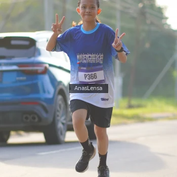 Runner Photo 3473715