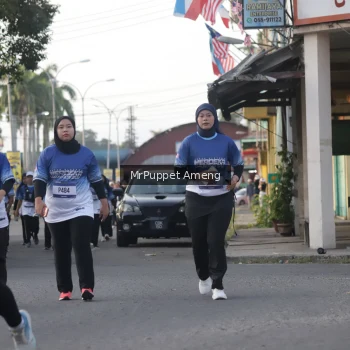 Runner Photo 3473717