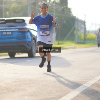 Runner Photo 3473718