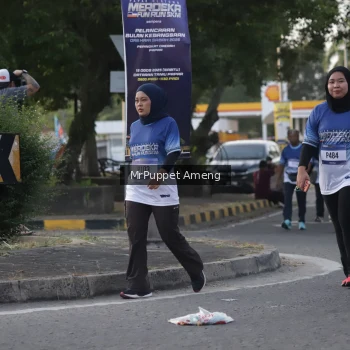 Runner Photo 3473741