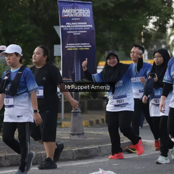 Runner Photo 3473782
