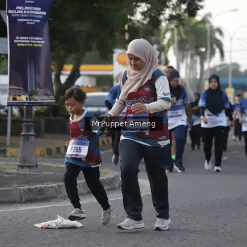 Runner Photo 3473835