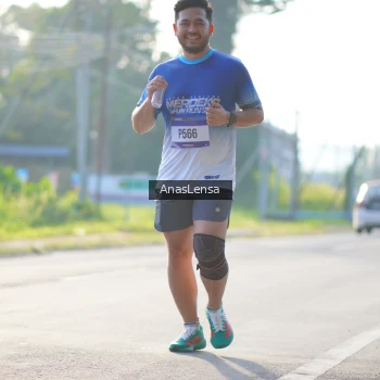 Runner Photo 3473876