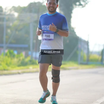 Runner Photo 3473878