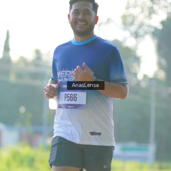 Runner Photo 3473893
