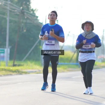 Runner Photo 3473897