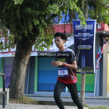 Runner Photo 3473904