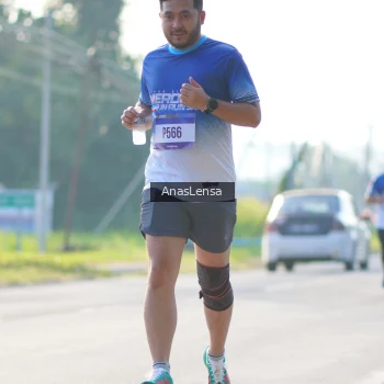 Runner Photo 3473917