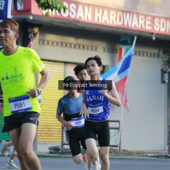 Runner Photo 3473933