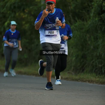 Runner Photo 3473947