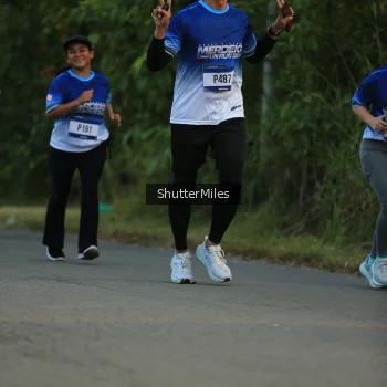 Runner Photo 3473955