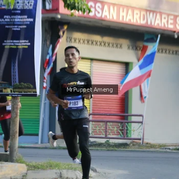 Runner Photo 3473979