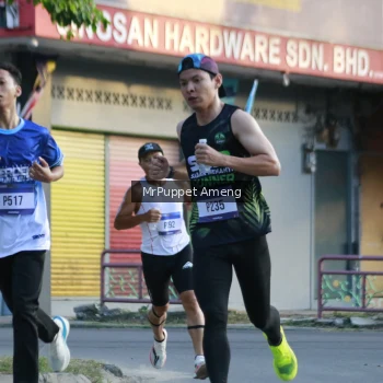Runner Photo 3474004
