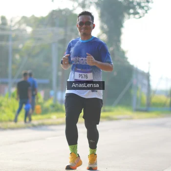 Runner Photo 3474013