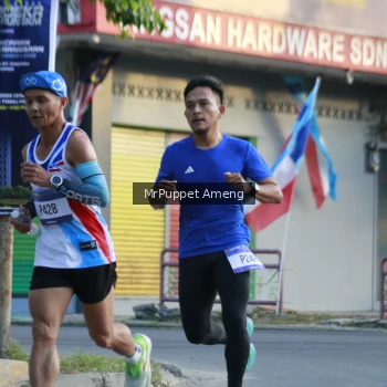 Runner Photo 3474015