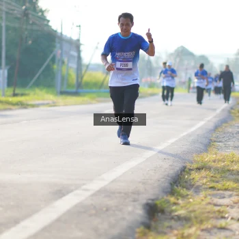 Runner Photo 3474038