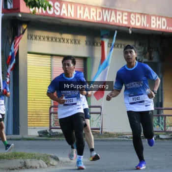 Runner Photo 3474099