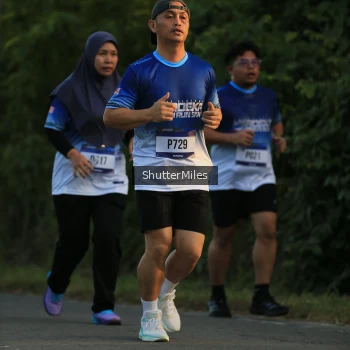 Runner Photo 3474121