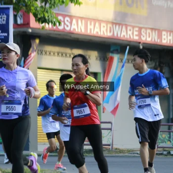 Runner Photo 3474131