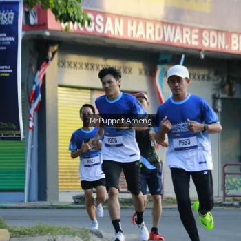 Runner Photo 3474157