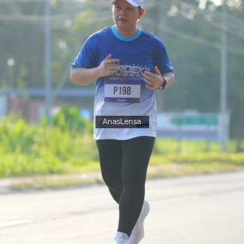 Runner Photo 3474170