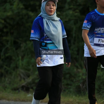 Runner Photo 3474279