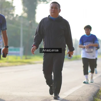 Runner Photo 3474313