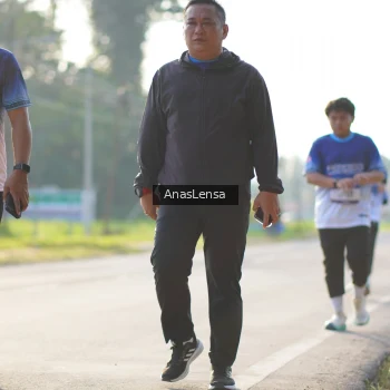 Runner Photo 3474315