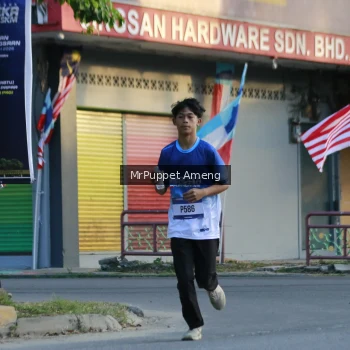 Runner Photo 3474331