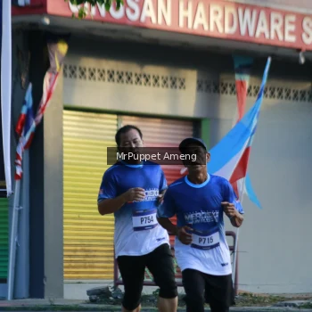 Runner Photo 3474356