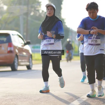Runner Photo 3474363