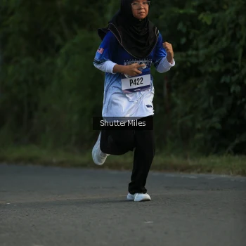 Runner Photo 3474371