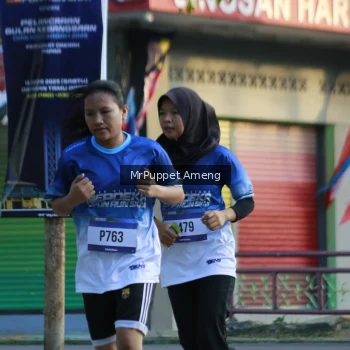 Runner Photo 3474374