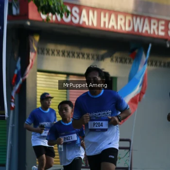 Runner Photo 3474390