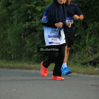 Runner Photo 3474398