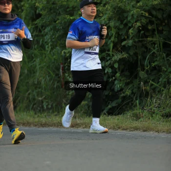 Runner Photo 3474403