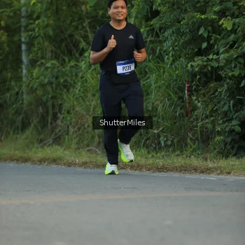 Runner Photo 3474413