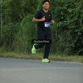 Runner Photo 3474415