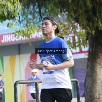 Runner Photo 3474428